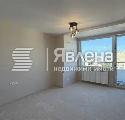 Снимка 5 — Тристаен апартамент с тераса в Изгрев, София