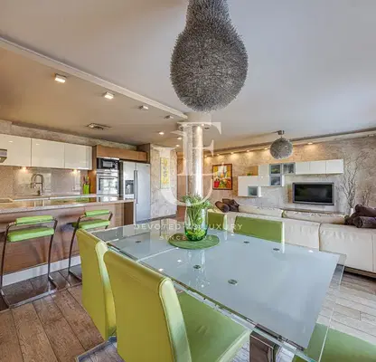 Photo 4 — Spacious 4-room apartment in Izgrev with two terraces