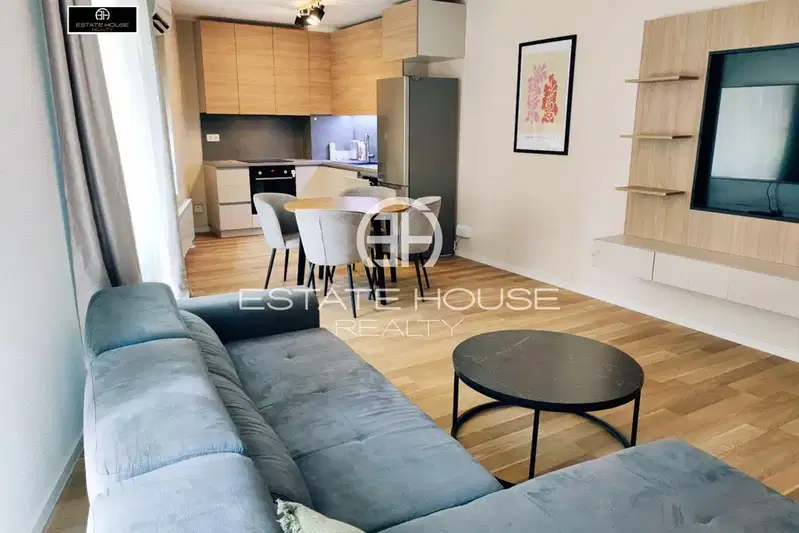 Two-room apartment with balcony in Izgrev, Sofia