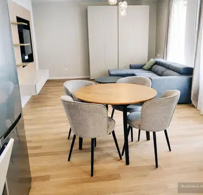 Photo 2 — Two-room apartment in Izgrev with balcony and elevator