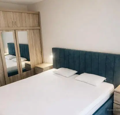 Photo 4 — Two-room apartment in Izgrev with balcony and elevator