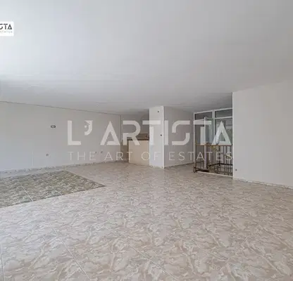 Photo 2 — Large apartment with garage in Iztok district, Sofia