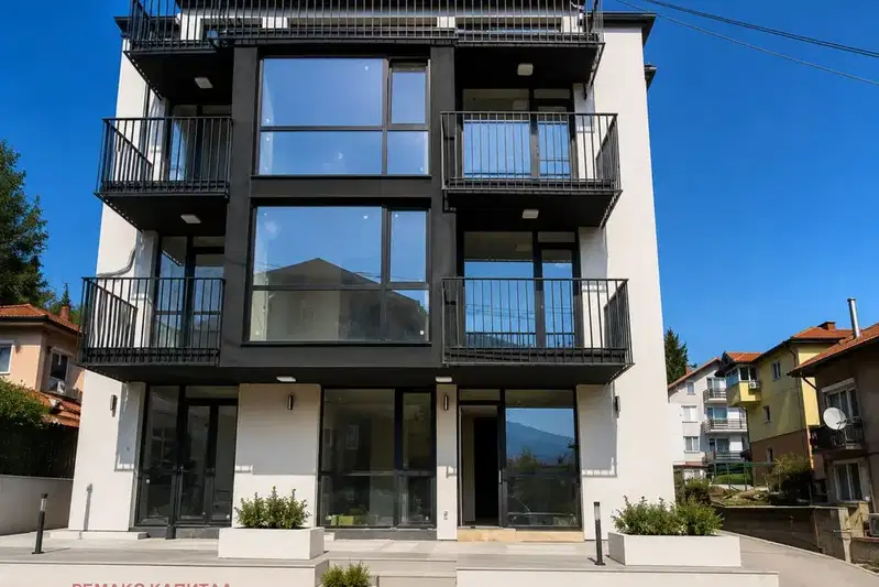 2-room apartment with courtyard terrace in Karpuzitsa, Sofia
