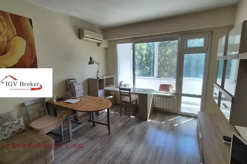 2-bedroom apartment in Sofiya, Krasno Selo