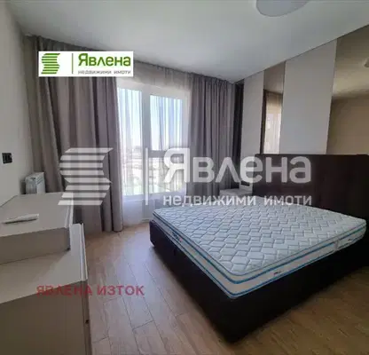 Снимка 4 — Тристаен апартамент с функционално разпределение в Кръстова вада
