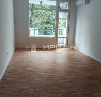 Photo 2 — Three-room apartment with two terraces in Krastova vada, Sofia