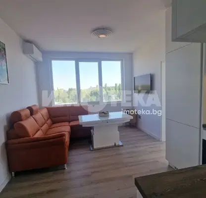 Photo 4 — Three-room apartment with balconies in Krastova vada, Sofia