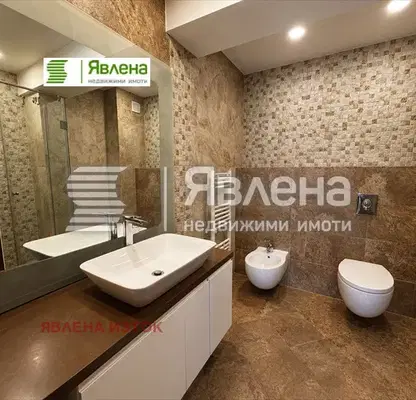 Снимка 5 — Просторен 4-стаен апартамент в Кръстова вада с три тераси