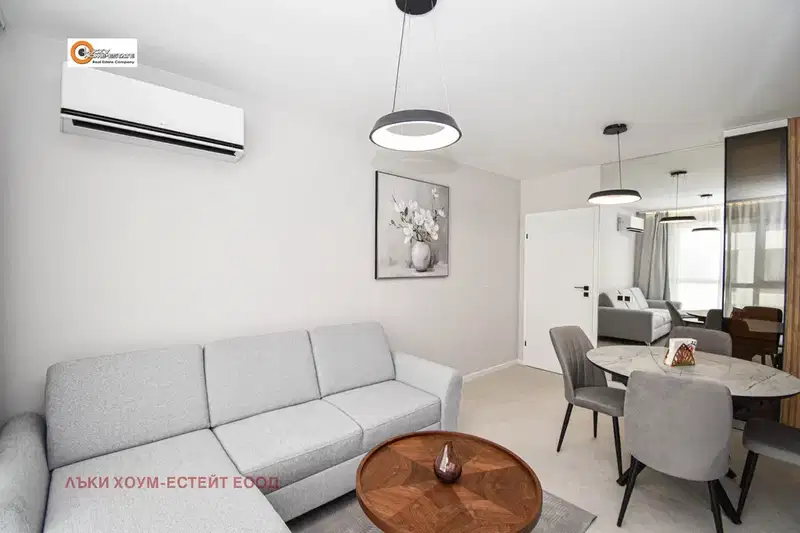 Luxury 3-room apartment with garage in Krastova vada, Sofia