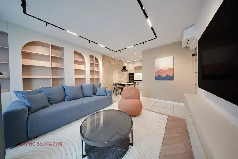 3-bedroom apartment in Sofiya, Krystova Vada