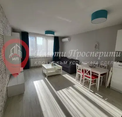 Снимка 2 — 3-стаен апартамент в Кръстова вада с паркомясто