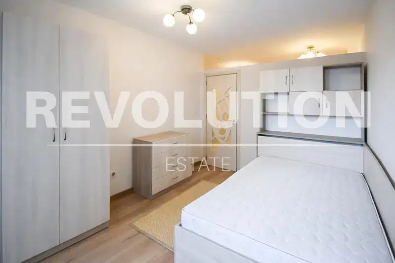 Three-room apartment in Krastova vada, Sofia with elevator