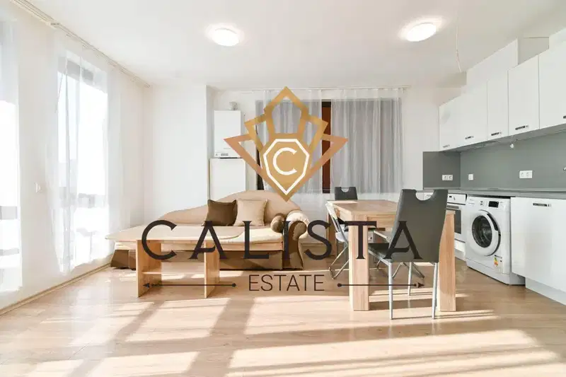Four-room apartment in Krastova vada with wrap-around terrace