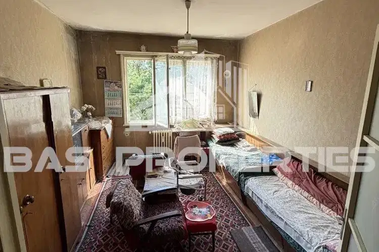 Three-room apartment 85 sq m in Lagera with balcony