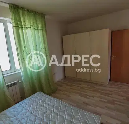 Снимка 4 — Двустаен апартамент с тераса в Лагера, София