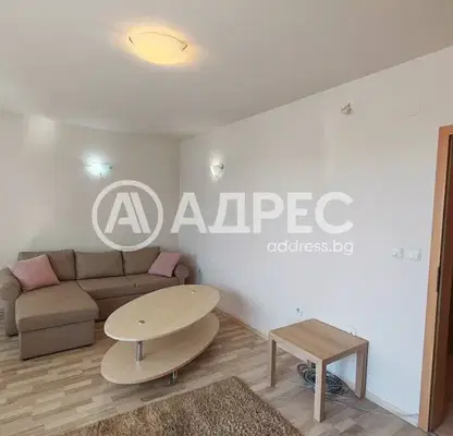 Снимка 5 — Двустаен апартамент с тераса в Лагера, София