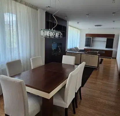 Photo 2 — 3-bedroom apartment in Sofiya, Lagera