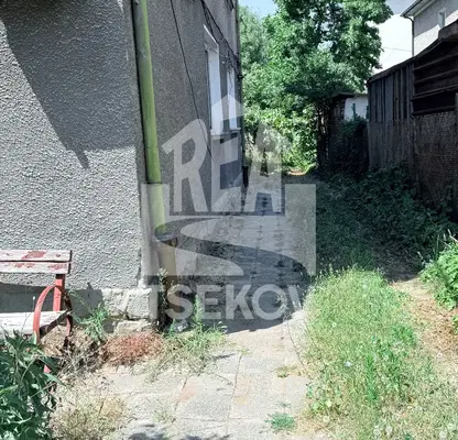 Снимка 4 — Тристаен апартамент на партер в Левски, София с паркинг
