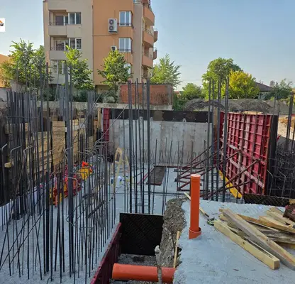 Photo 3 — Four-room apartment in Levski with three terraces