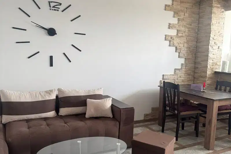 Two-room apartment in Levski G with parking and elevator