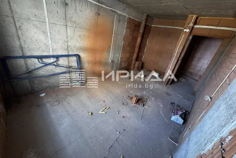 Spacious 3-room apartment in Lozenets with terrace