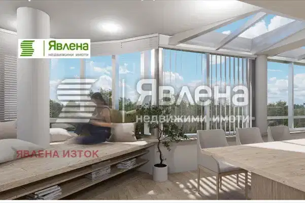 Мезонет с 3 нива и гледка към парк в Лозенец, София