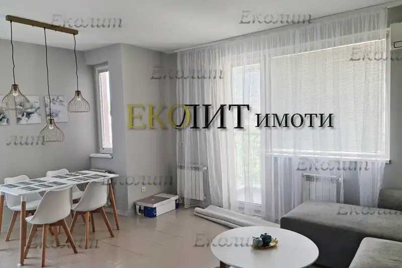 Луксозен 2-стаен апартамент с панорамна тераса в Лозенец
