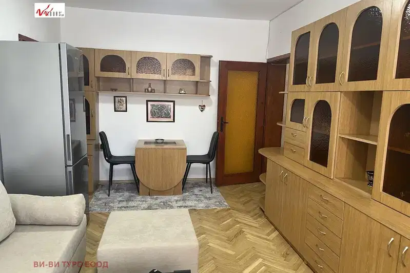 Двустаен апартамент с голяма тераса в Лозенец, София
