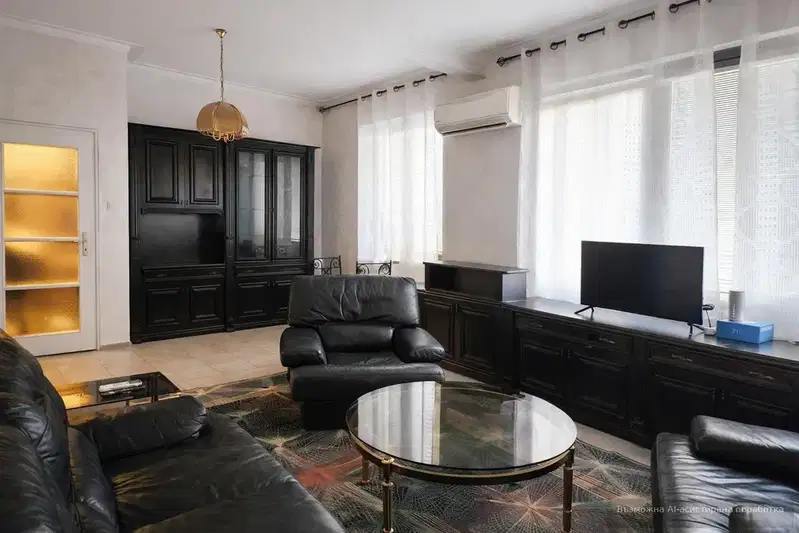 3-bedroom apartment in Sofiya, Lozenec