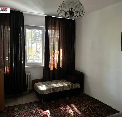 Снимка 4 — Тристаен апартамент с балкон в Лозенец, София