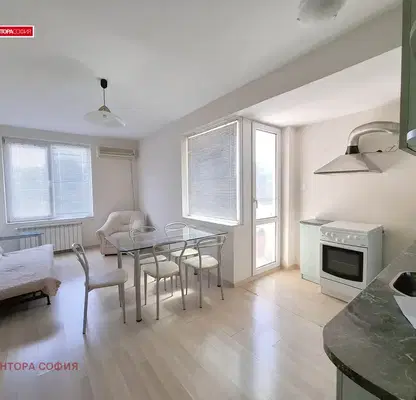 Photo 2 — Three-room apartment with two terraces in Lozenets, Sofia
