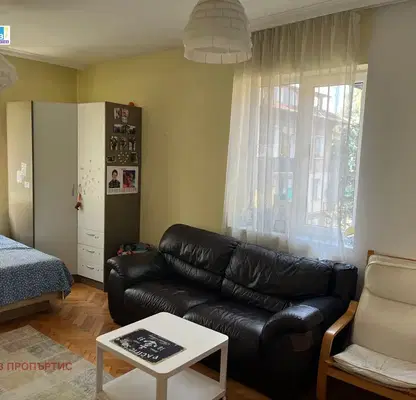 Photo 2 — 3-room apartment in Lozenets with terrace and air conditioning