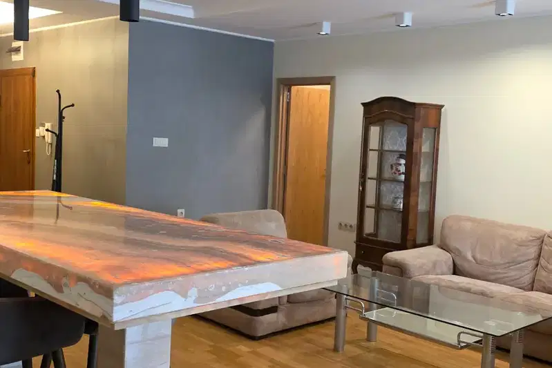 3-room apartment in Lozenets with large terrace