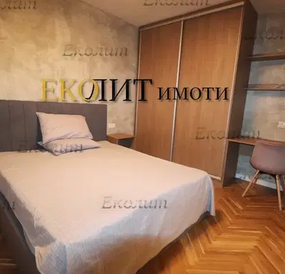 Снимка 5 — Просторен 4-стаен апартамент с панорамна гледка в Лозенец