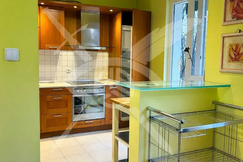 Maisonette with 3 bedrooms and terrace in Lozenets, Sofia