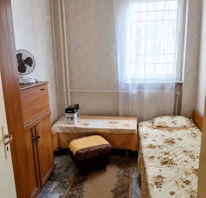 Снимка 4 — Двустаен апартамент с преустройство в тристаен в Люлин 10