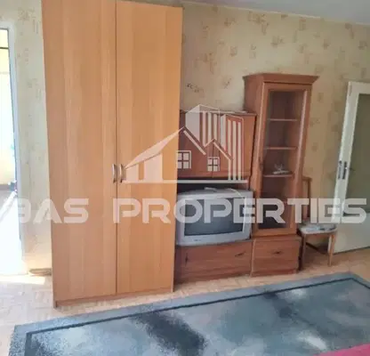 Photo 2 — Three-room apartment with two bedrooms in Lyulin 10, Sofia