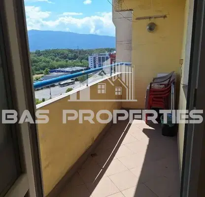 Photo 4 — Three-room apartment with two bedrooms in Lyulin 10, Sofia