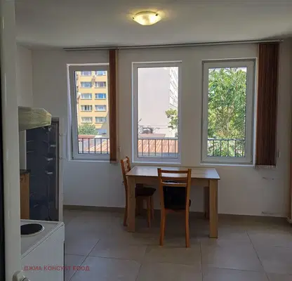 Photo 2 — 2-bedroom apartment in Sofiya, Lyulin 2