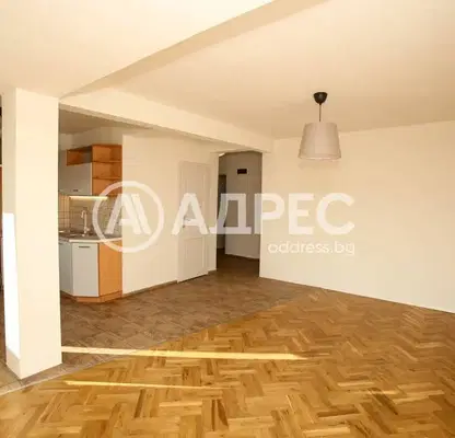 Photo 3 — Three-room apartment 95 sq m in Lyulin 4 with full renovation