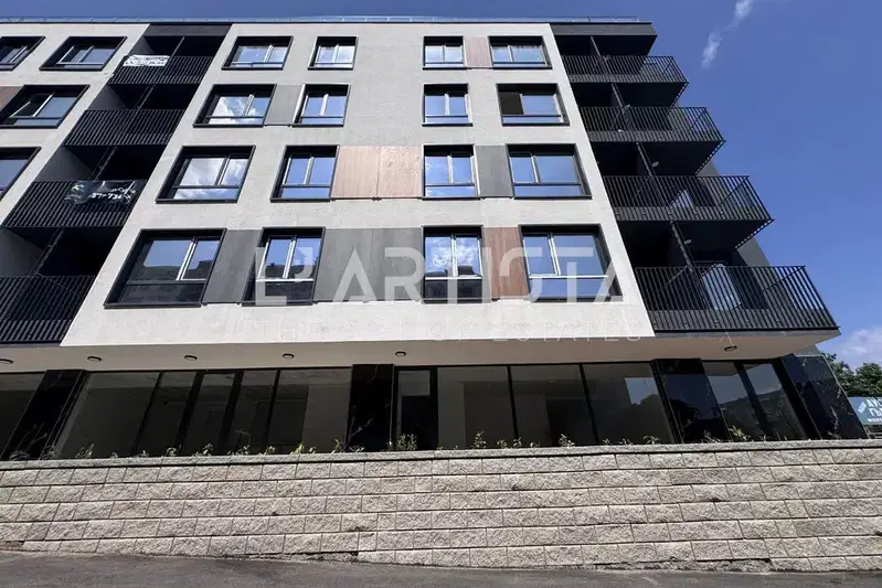 Three-room apartment with terrace in Lyulin 4, Sofia