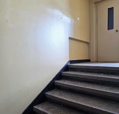 Photo 3 — Studio with potential for conversion in Lyulin 5, Sofia