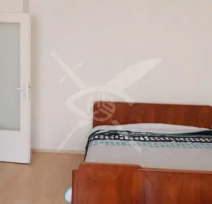 Снимка 2 — Едностаен апартамент 60 кв.м. в Люлин 5 с тераса