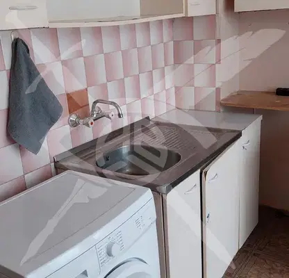 Снимка 3 — Едностаен апартамент 60 кв.м. в Люлин 5 с тераса