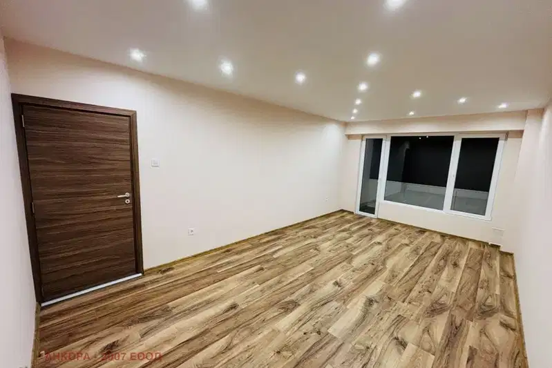 Three-room apartment with two balconies in Lyulin 6, Sofia