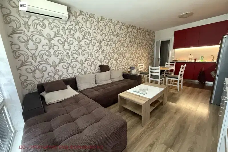 Three-room apartment in Lyulin 6 with shared garden and video surveillance