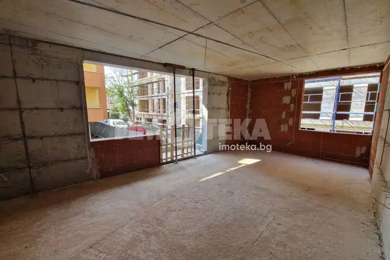 Three-room apartment in Lyulin Center with terrace and elevator