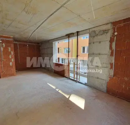 Photo 2 — Three-room apartment in Lyulin Center with terrace and elevator