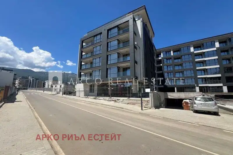 Two-room apartment with garage in Malinova dolina, Sofia