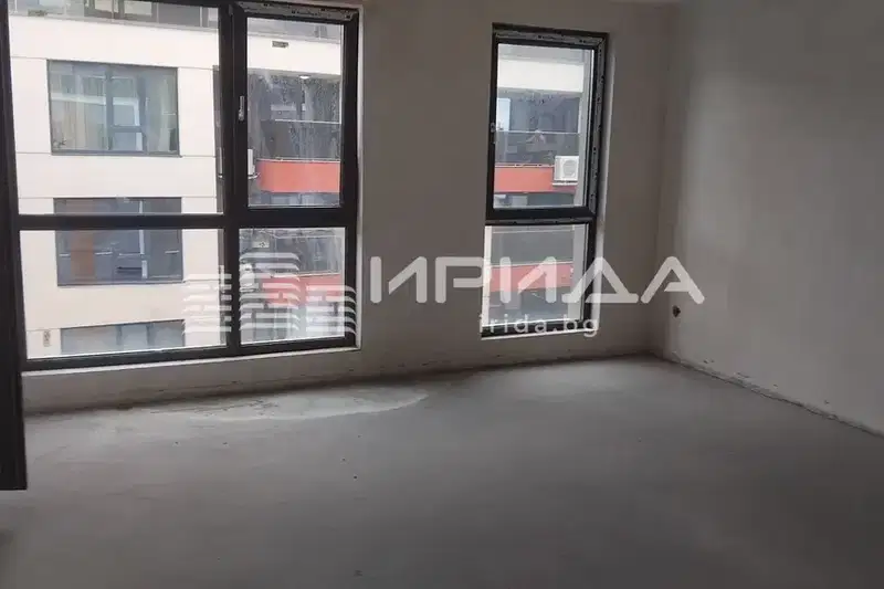 Двустаен апартамент в Малинова долина с тераса